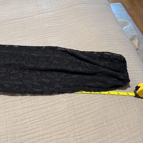 NWT Ann Taylor Peplum top - small - Picture 4 of 9